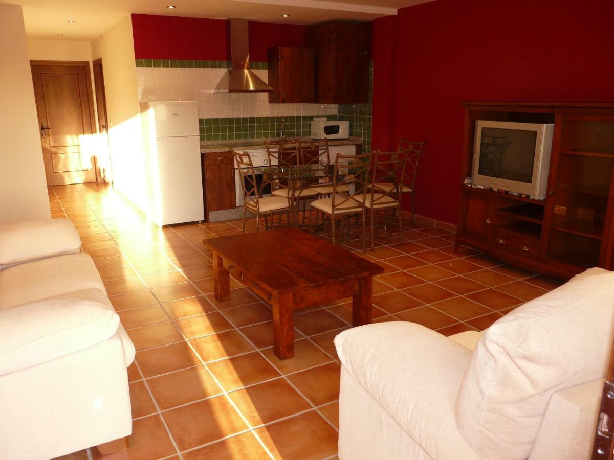 Apartamentossierradegata La Noguera Villamiel Bagian luar foto