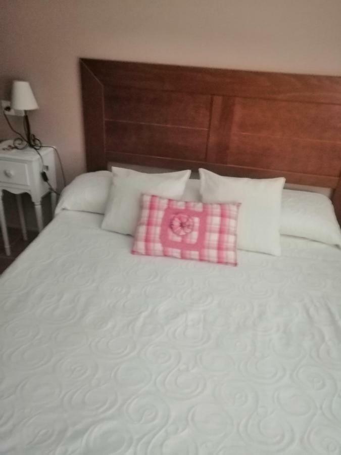 Apartamentossierradegata La Noguera Villamiel Bagian luar foto