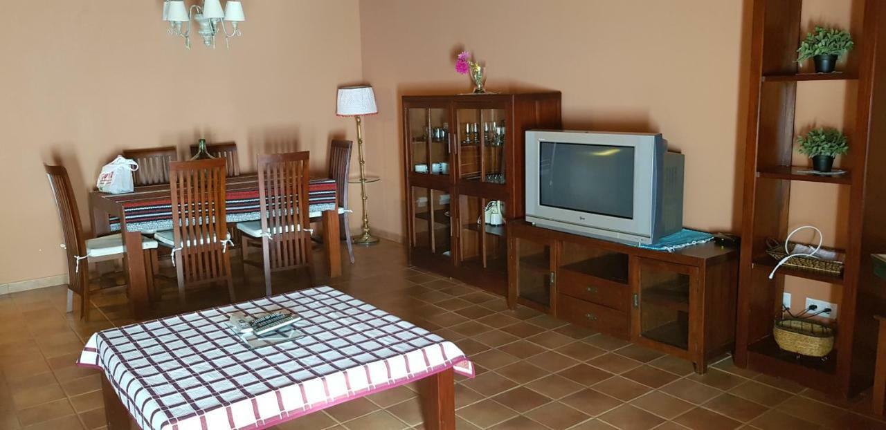 Apartamentossierradegata La Noguera Villamiel Bagian luar foto