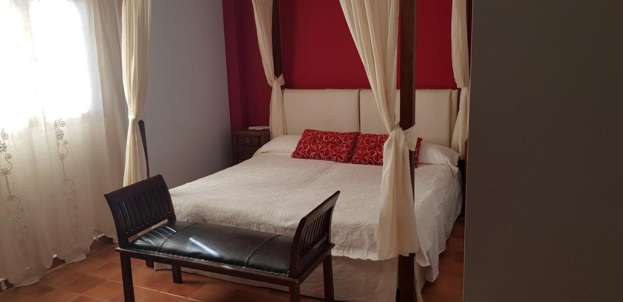 Apartamentossierradegata La Noguera Villamiel Bagian luar foto